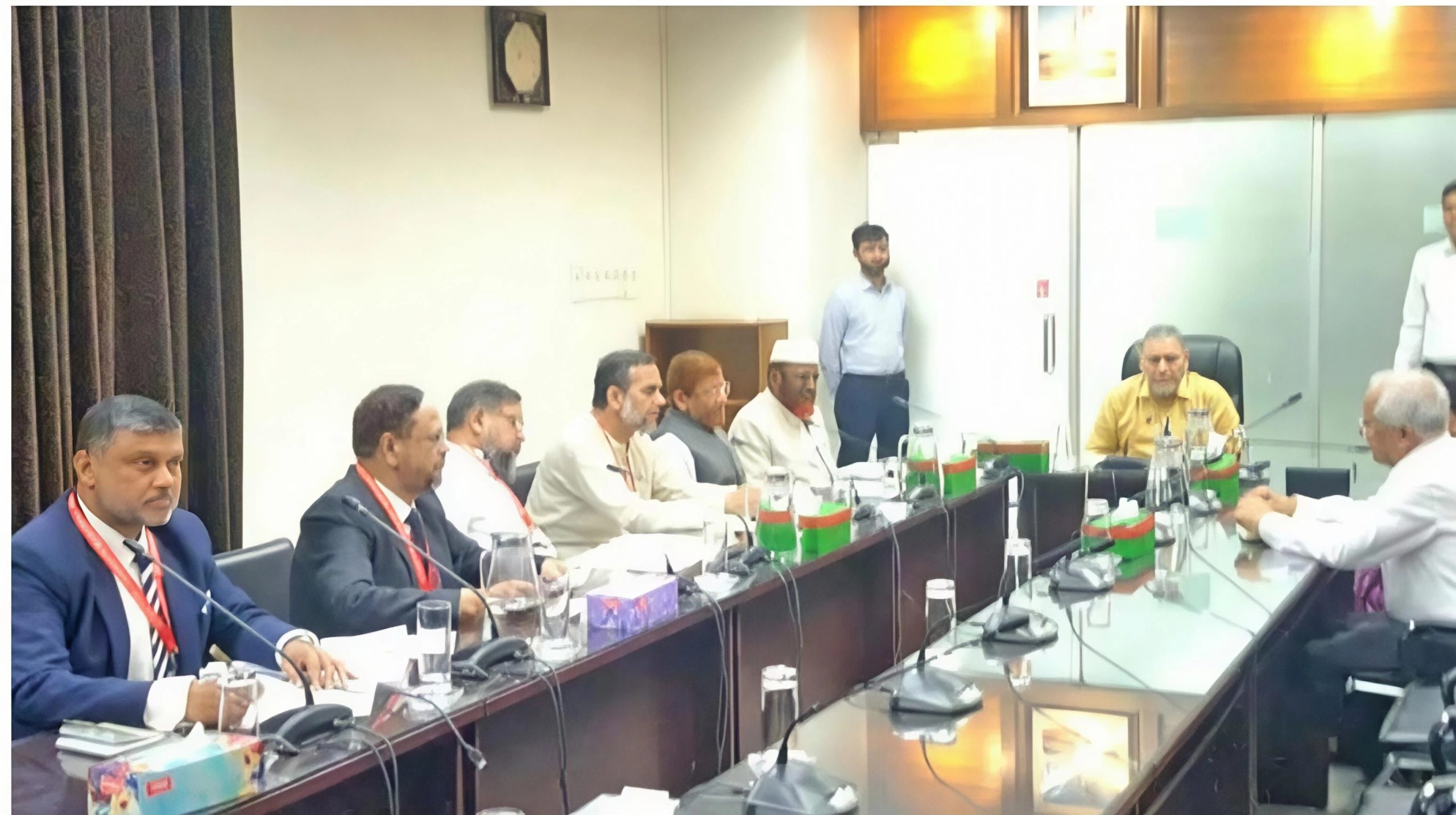 ইসির সাথে বৈঠকে বাংলাদেশ জামায়াতে ইসলামীর প্রতিনিধি দল