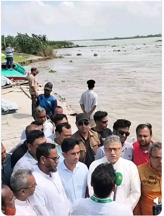 নদীভাঙনপ্রবণ চরবলাশিয়া এলাকা পরিদর্শন করলেন শহিদুল ইসলাম বাবুল